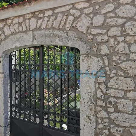 Altstadtvilla Ban's *