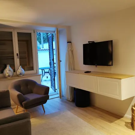 Altstadtvilla Ban's *